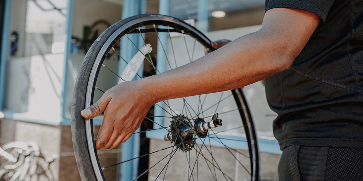 Hub bike service